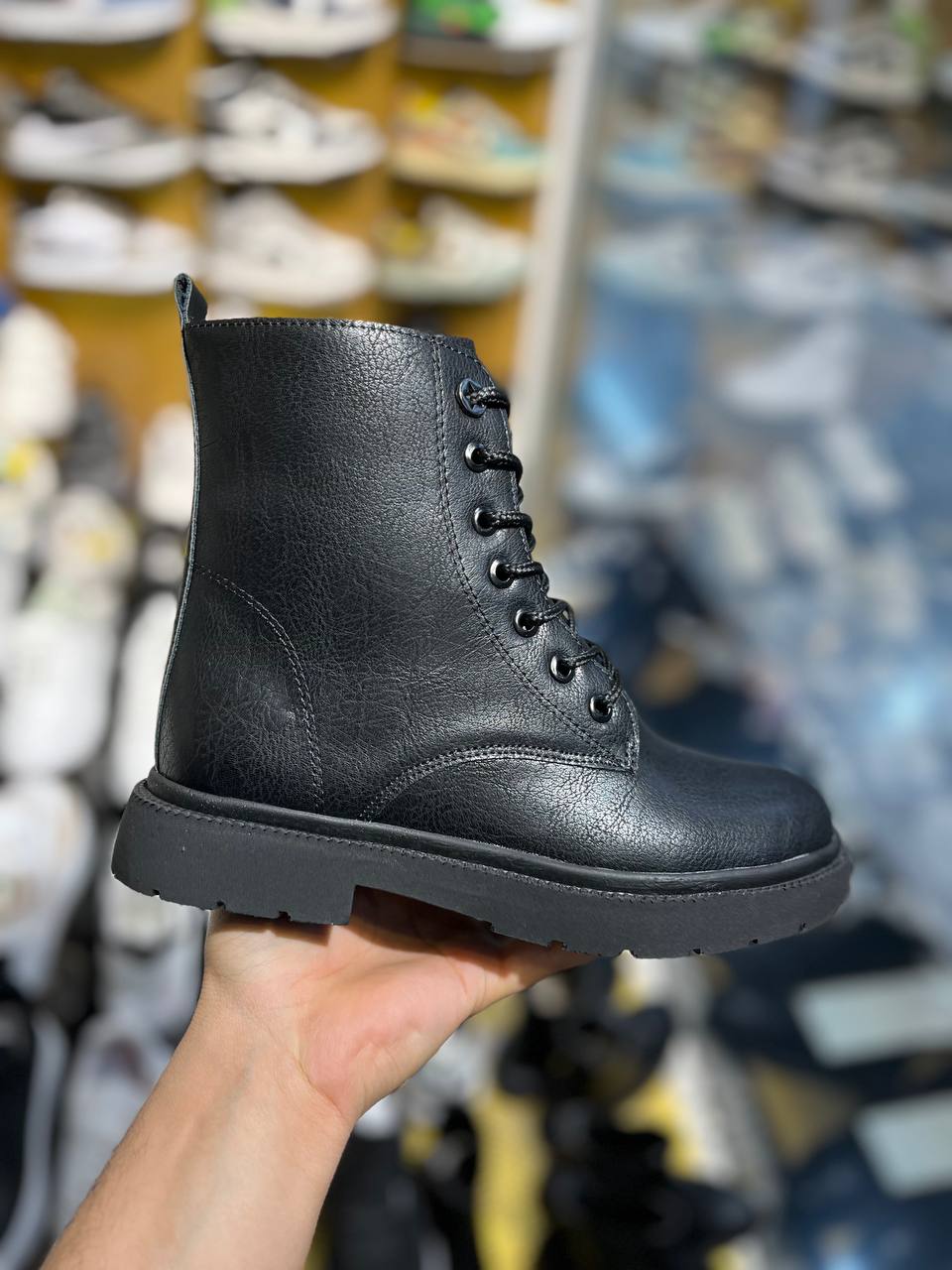 چکمه زمستانی مدل بوت ساده سوگو چرم